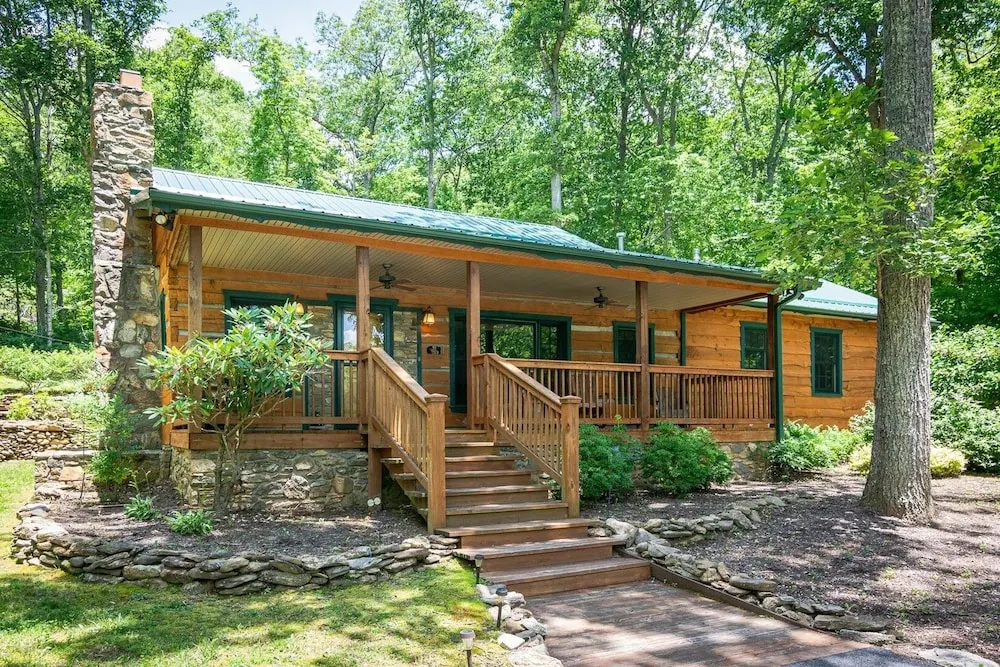photo 1 of Cool Stream Lodge 6 Bedroom Cabin