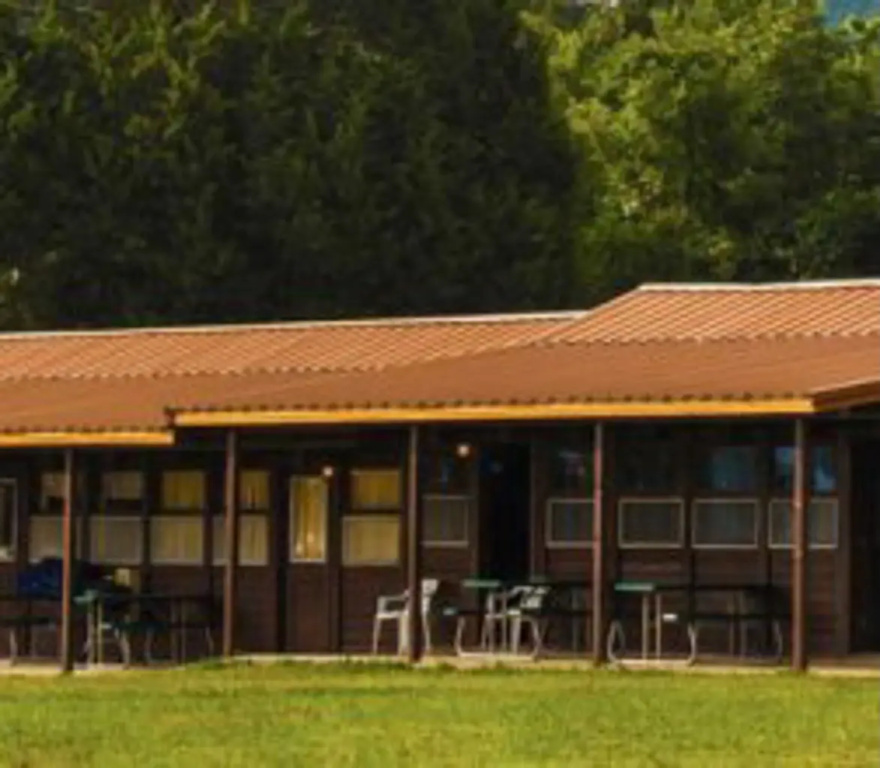 photo 1 of Coppermine Lodge