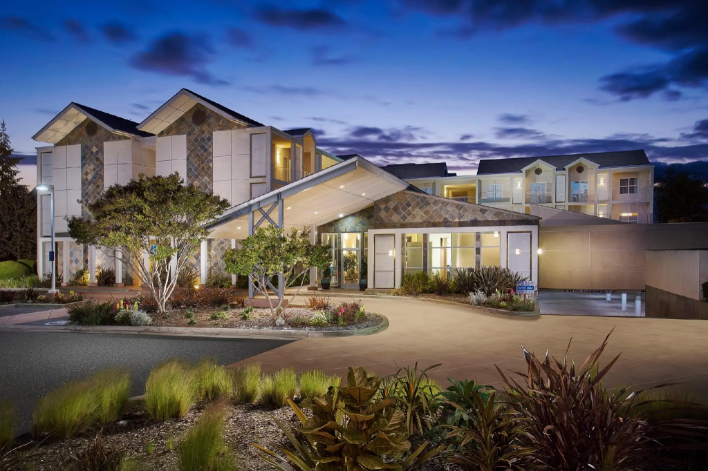 photo 1 of Corporate Inn Sunnyvale