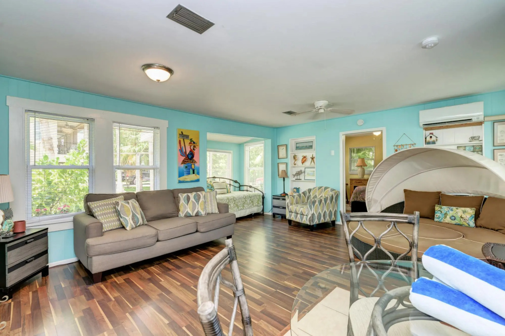photo 1 of Cottage Haven-one Minute Walk To The Beach-private Yards-keyless Locks