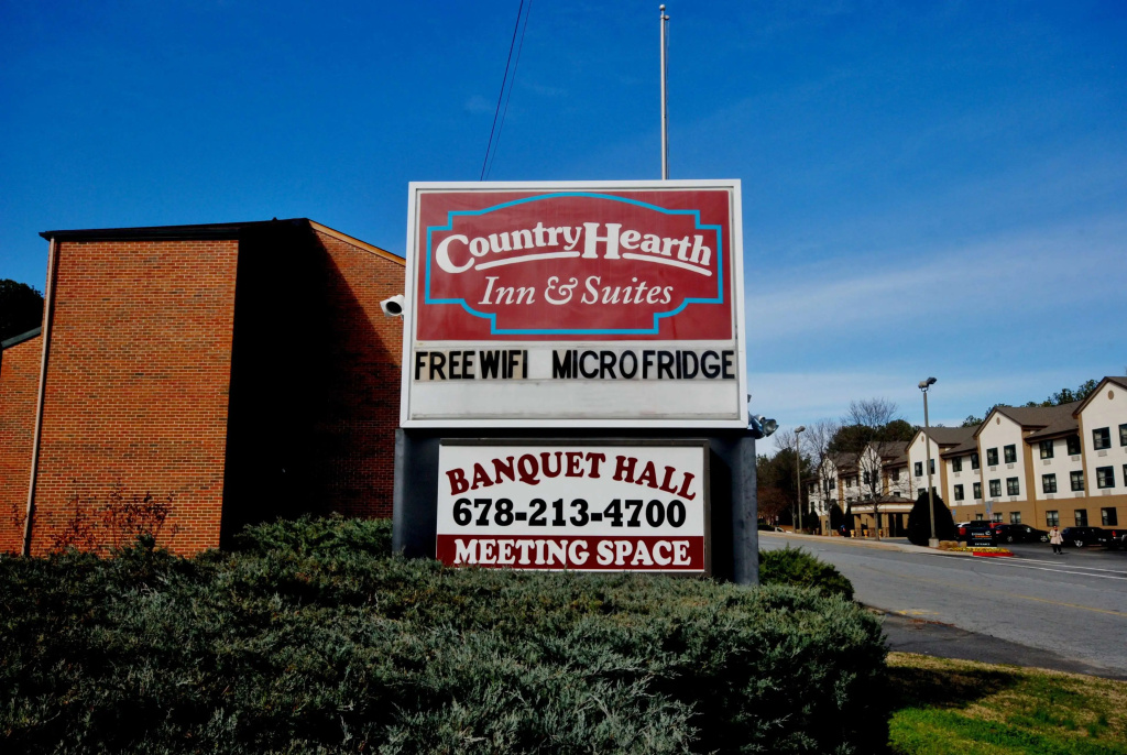 photo 1 of Country Hearth Inn & Suites Marietta