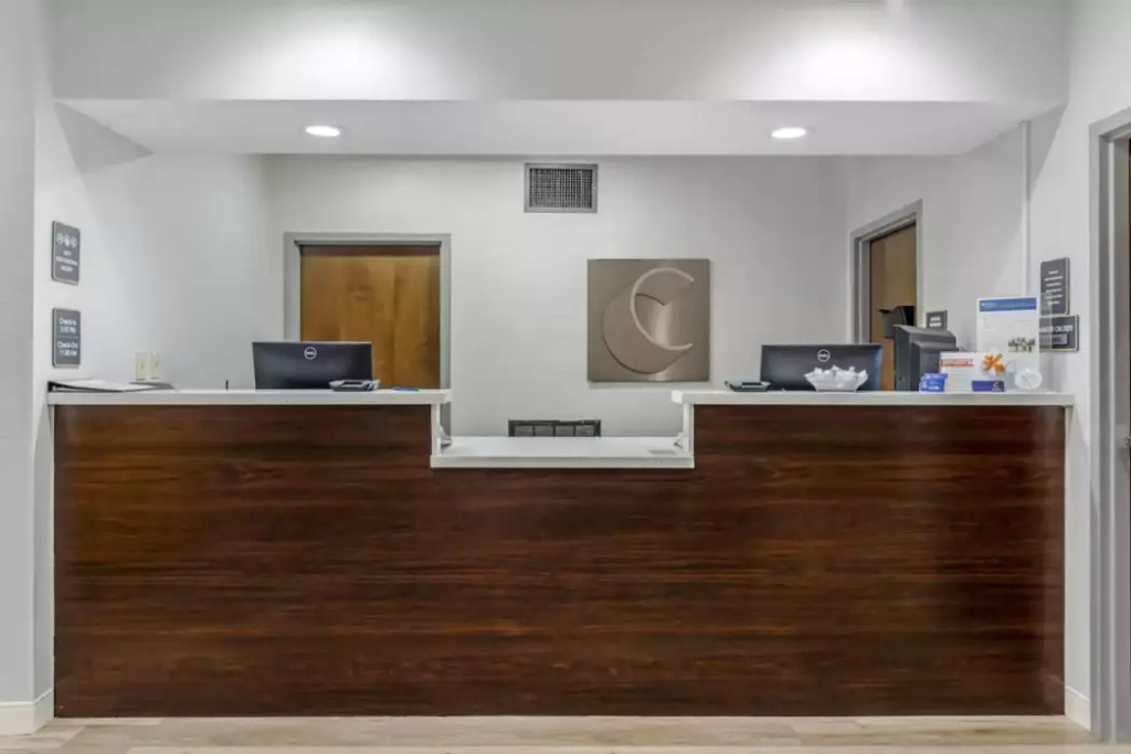 photo 1 of Comfort Inn & Suites Lexington