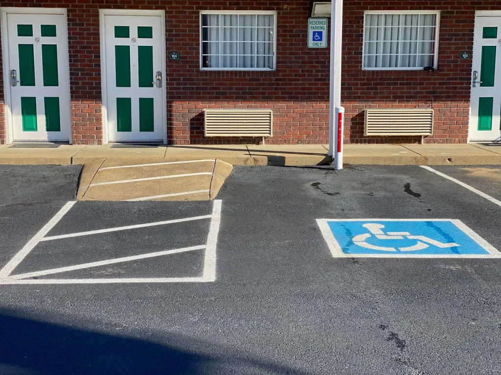 photo 1 of Country Hearth Inn & Suites Union City