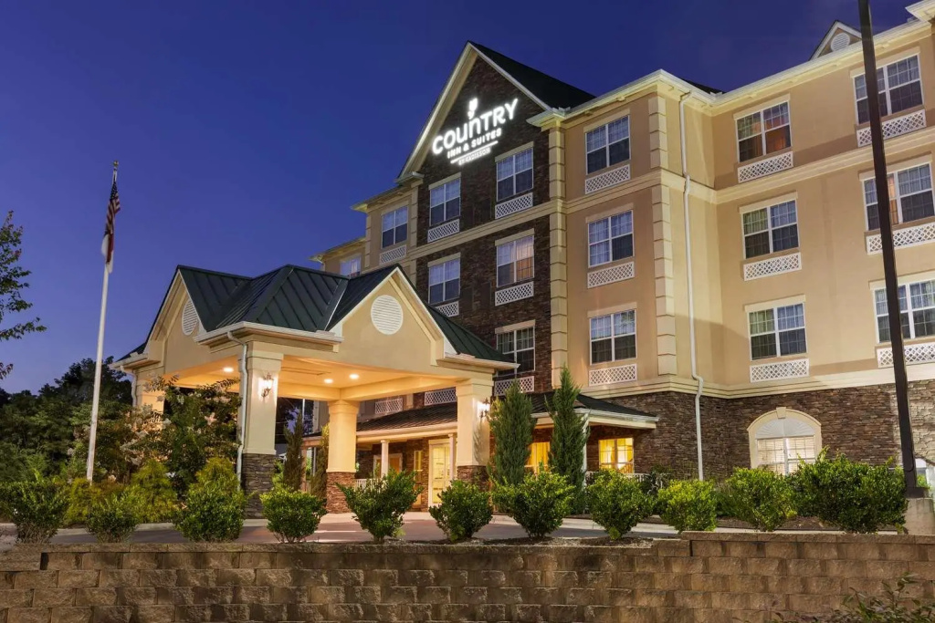 photo 1 of Country Inn & Suites by Radisson, Asheville West near Biltmore