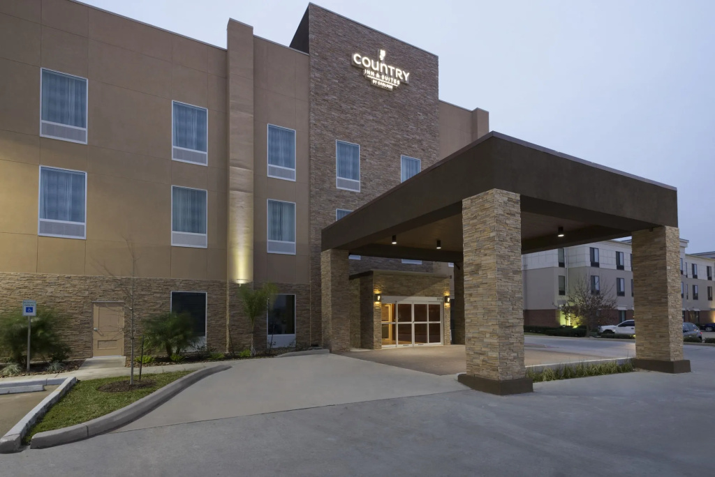 photo 1 of Country Inn & Suites by Radisson, Katy (Houston West), TX