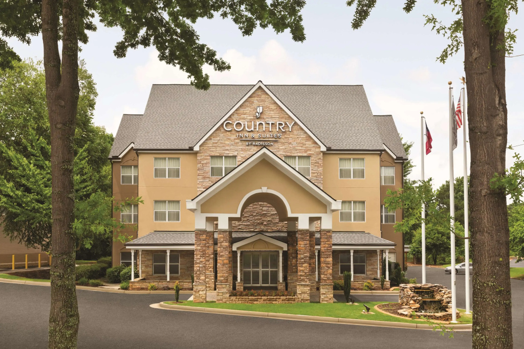 photo 1 of Country Inn & Suites by Radisson, Lawrenceville near Northside Hospital Gwinnett
