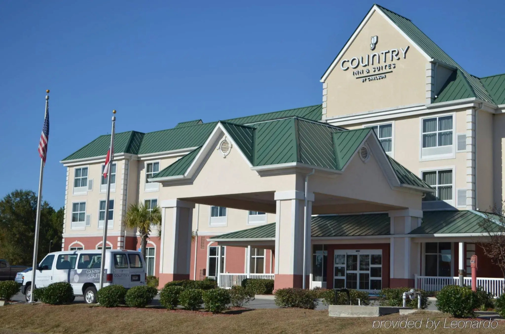 photo 1 of Country Inn & Suites by Radisson, Savannah Airport, GA