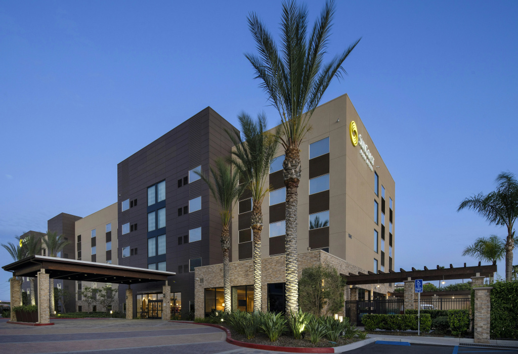 photo 1 of SunCoast Park Hotel Anaheim Resort, Tapestry by Hilton