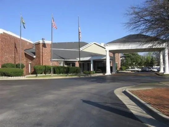 photo 1 of Country Inn & Suites By Carlson, Decatur, AL