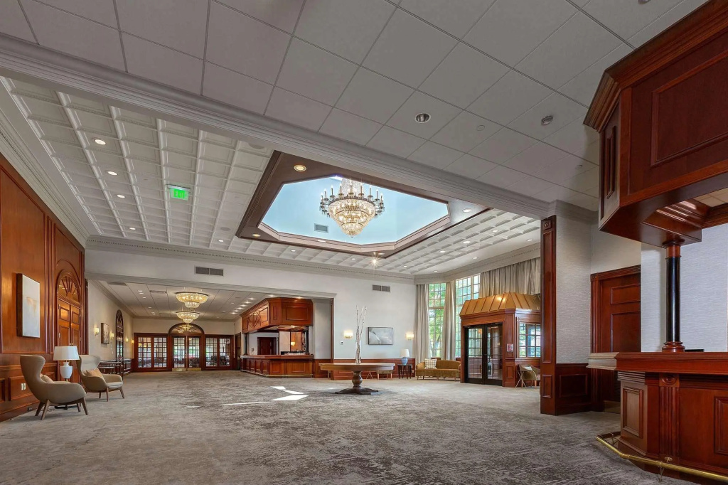 photo 1 of The Ingleside Hotel