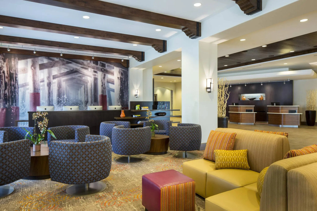 photo 1 of Courtyard by Marriott Anaheim Theme Park Entrance