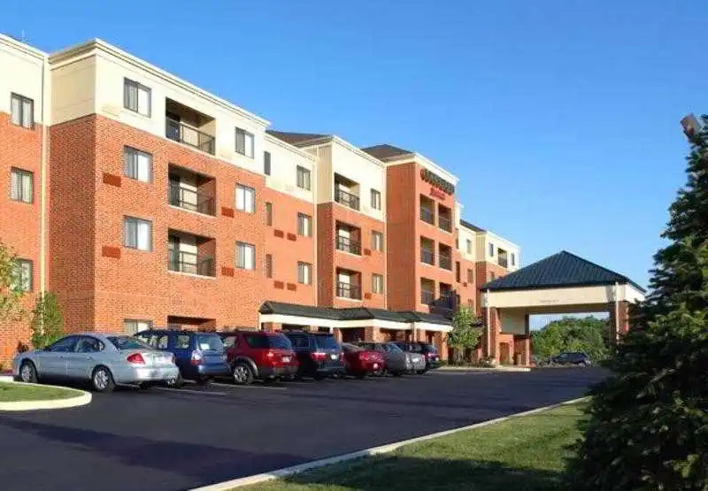 photo 1 of Courtyard by Marriott Akron Stow