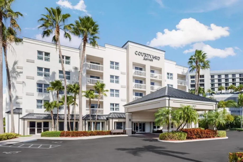 photo 1 of Courtyard by Marriott Aventura Mall