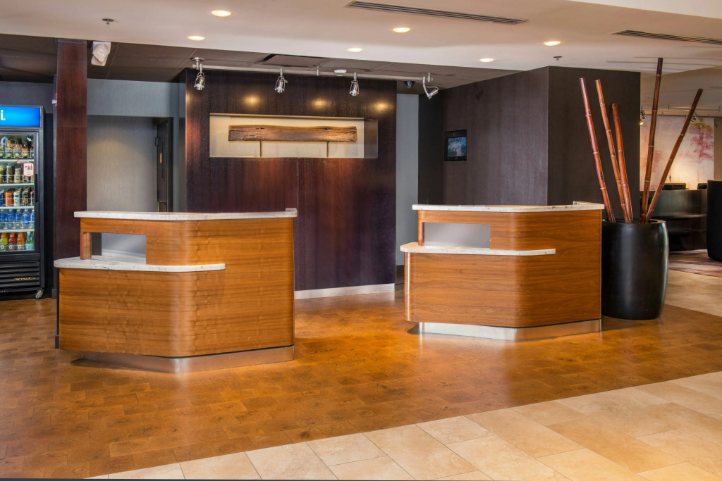 photo 1 of Courtyard by Marriott Baltimore BWI Airport