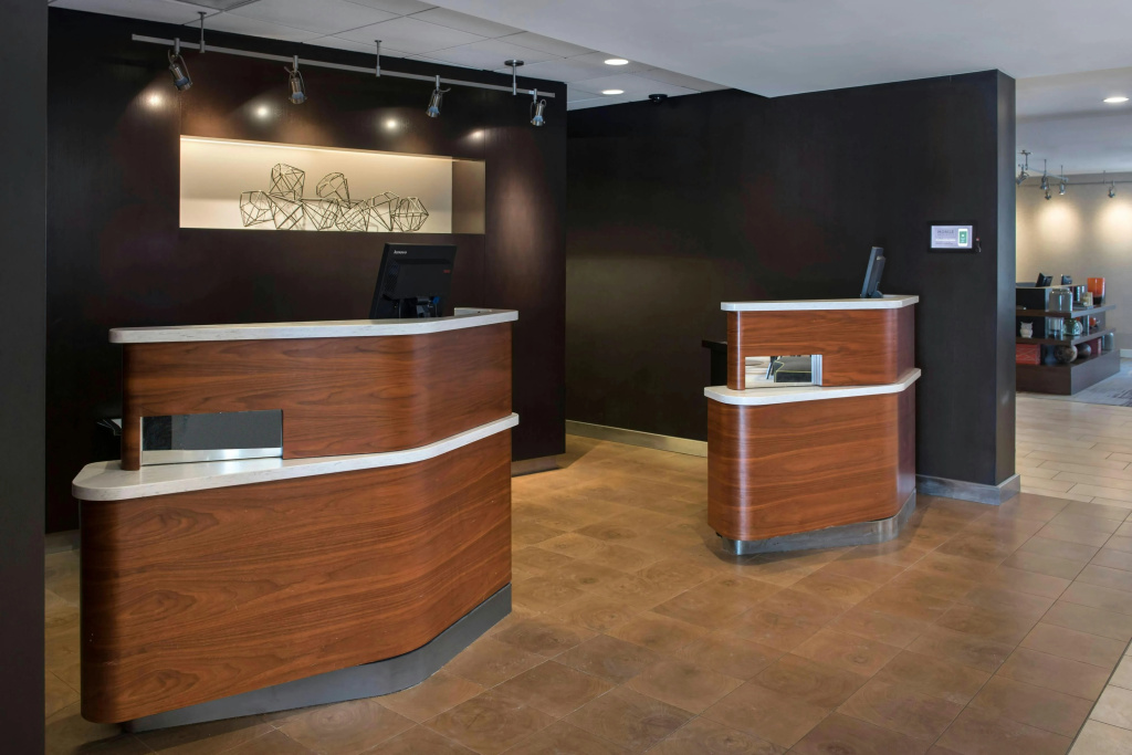 photo 1 of Courtyard by Marriott Boston Norwood/Canton