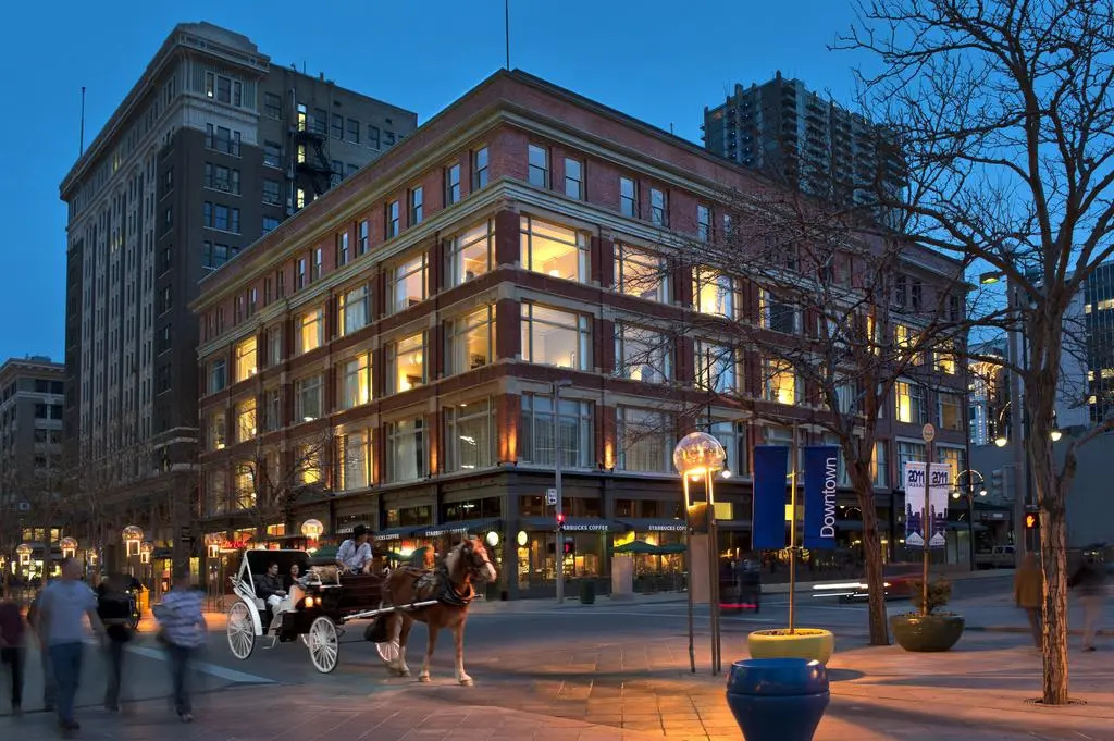 photo 1 of Courtyard by Marriott Denver Downtown