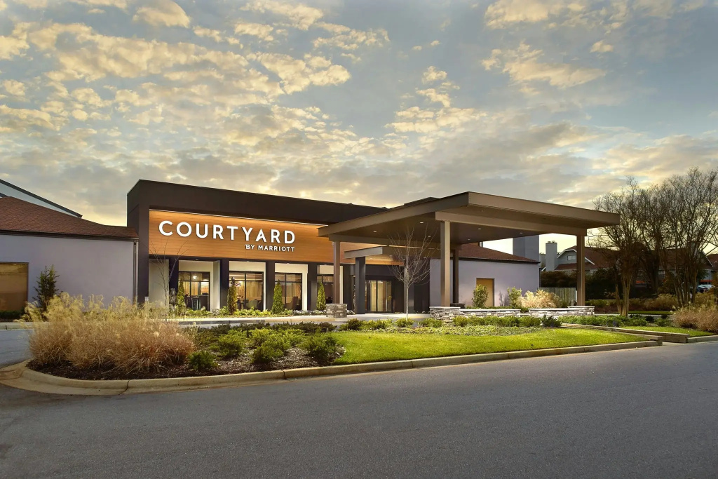 photo 1 of Courtyard by Marriott Greenville Haywood Mall