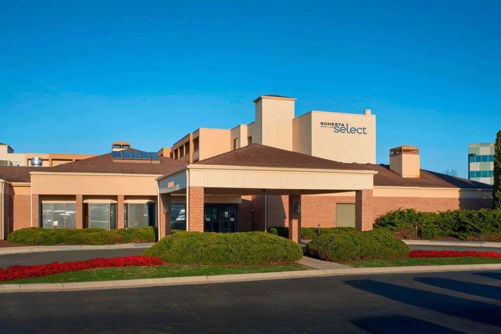 photo 1 of Sonesta Select Indianapolis Carmel