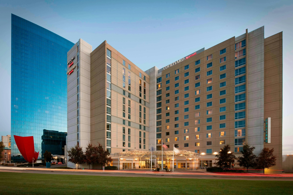 photo 1 of Courtyard by Marriott Indianapolis Downtown