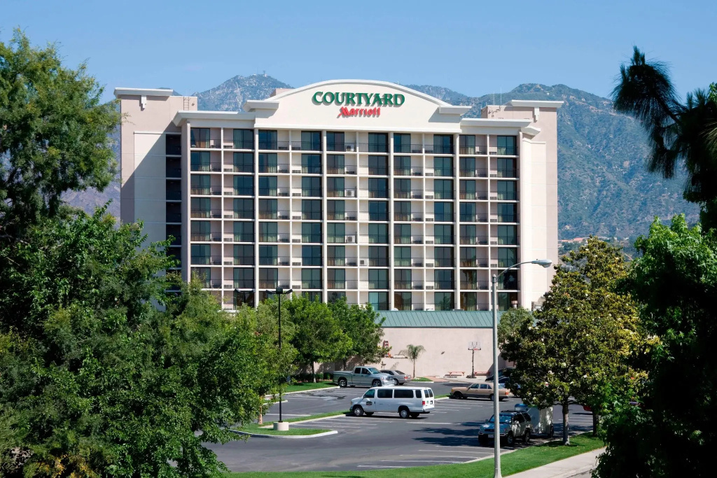 photo 1 of Courtyard by Marriott Los Angeles Pasadena/Monrovia