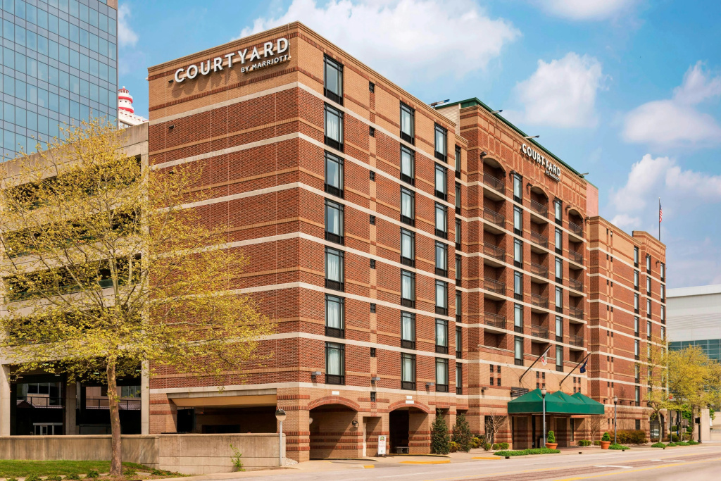 photo 1 of Courtyard Louisville Downtown