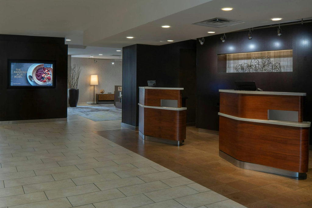 photo 1 of Courtyard by Marriott Jacksonville at Mayo Clinic Campus/Beaches