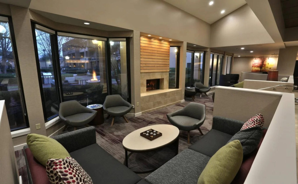 photo 1 of Hotel Preston
