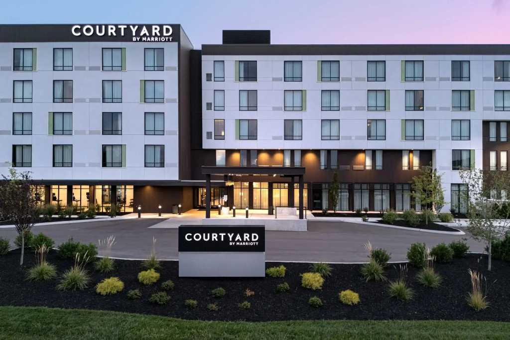 photo 1 of Courtyard By Marriott Nashville Smyrna