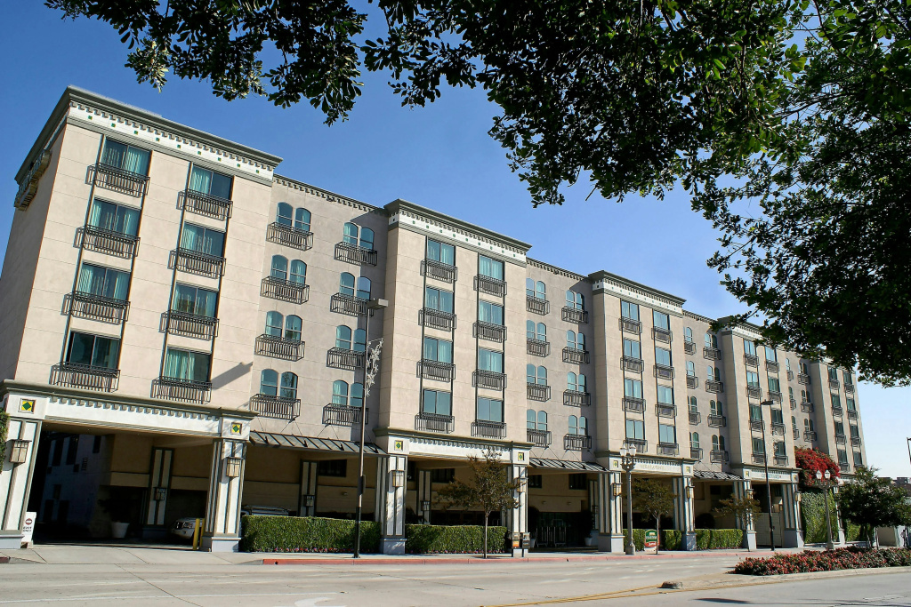 photo 1 of Courtyard by Marriott Pasadena/Old Town