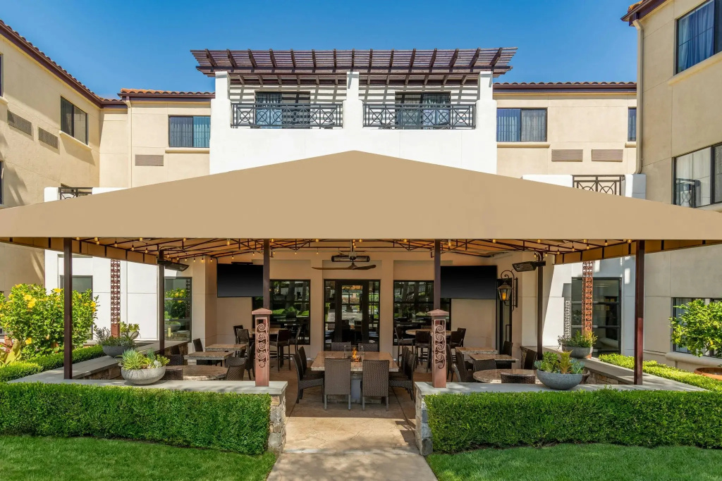 photo 1 of Courtyard By Marriott Palo Alto Los Altos