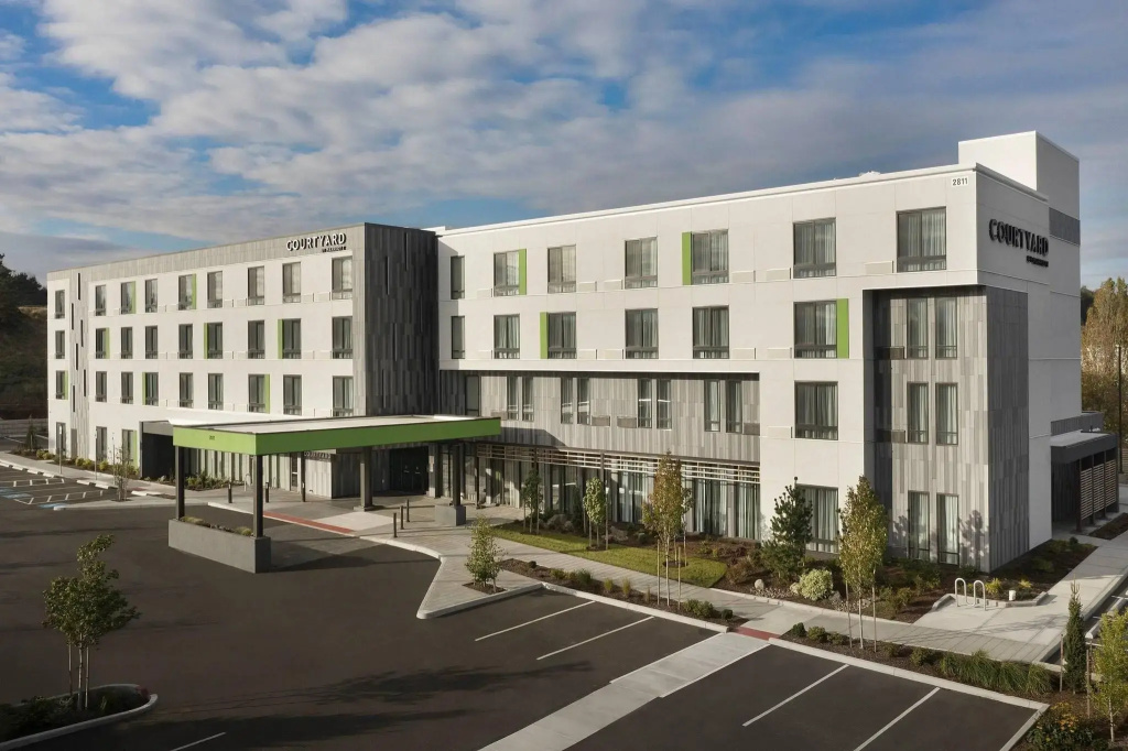 photo 1 of Courtyard by Marriott Portland East
