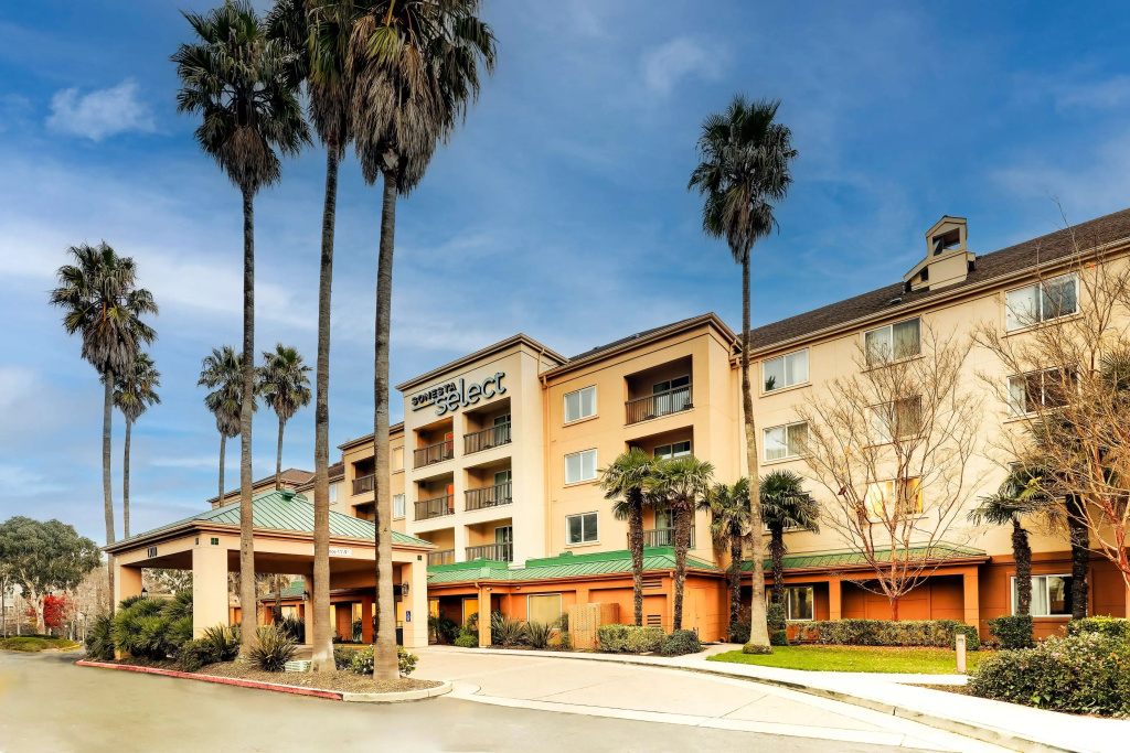 photo 1 of Sonesta Select San Francisco Airport Oyster Point Waterfront
