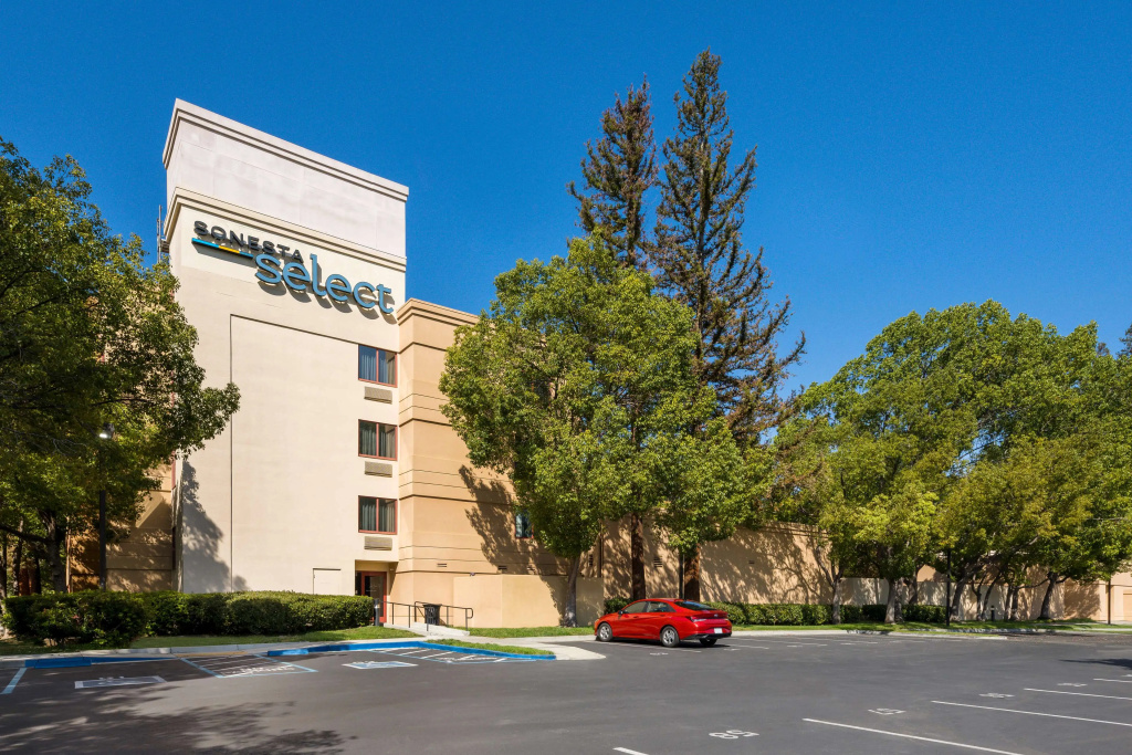 photo 1 of Sonesta Select San Jose Airport