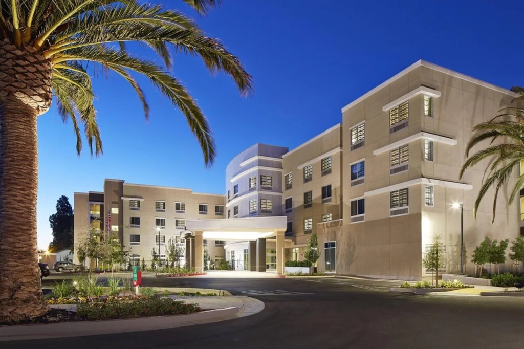 photo 1 of Courtyard by Marriott Sunnyvale Silicon Valley