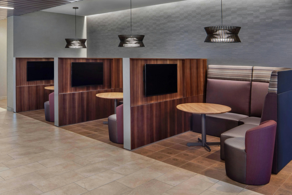 photo 1 of Courtyard by Marriott Wayne Fairfield