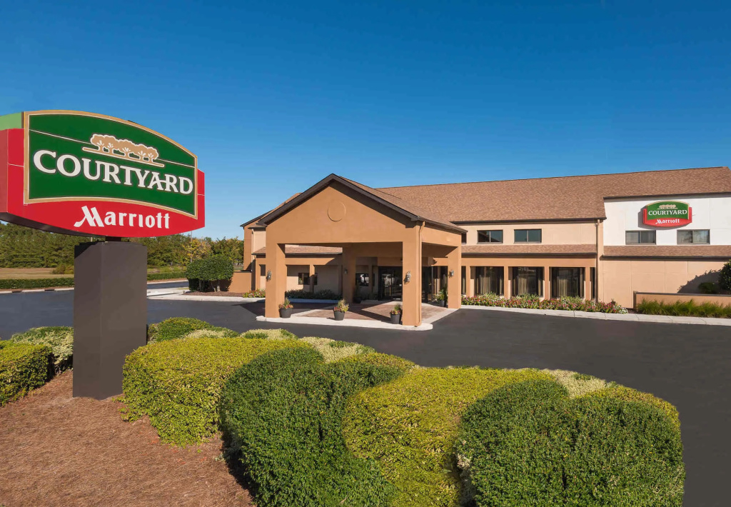 photo 1 of Courtyard by Marriott Wilmington / Wrightsville Beach