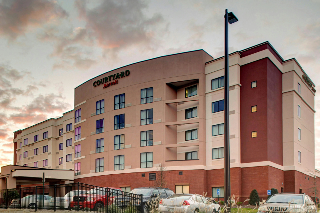 photo 1 of Courtyard Carrollton