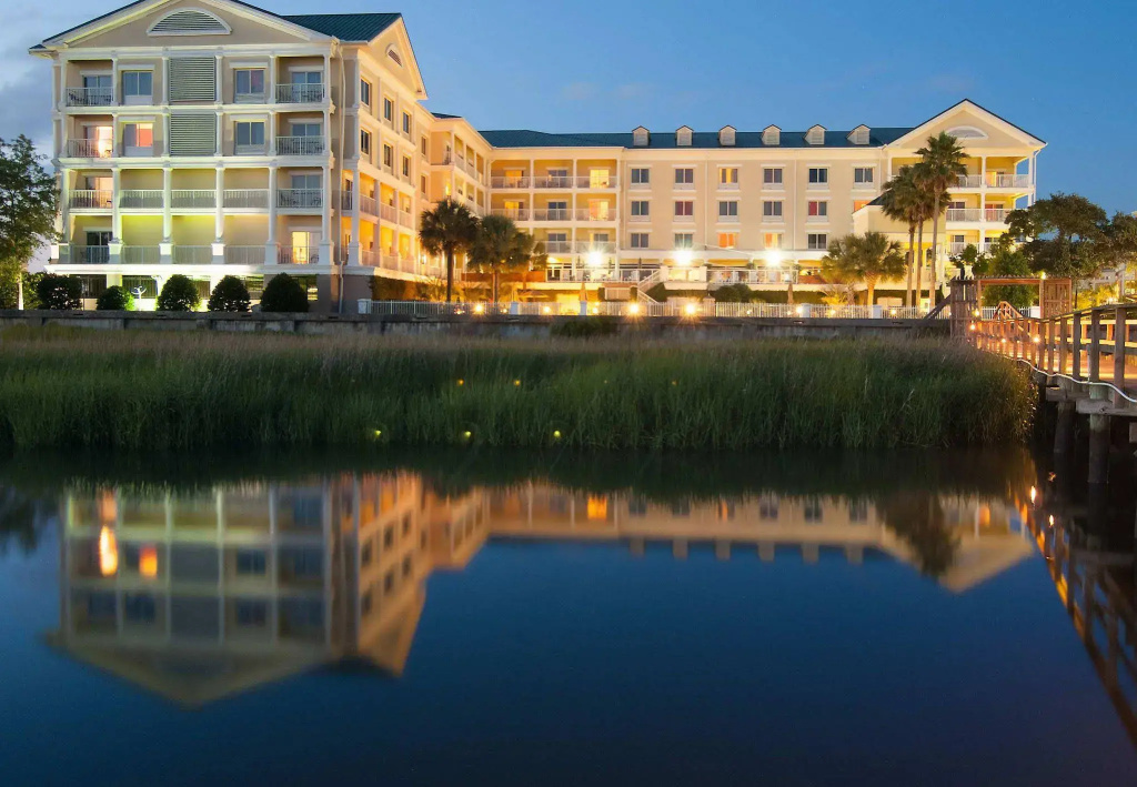 photo 1 of Courtyard Charleston Waterfront by Marriott