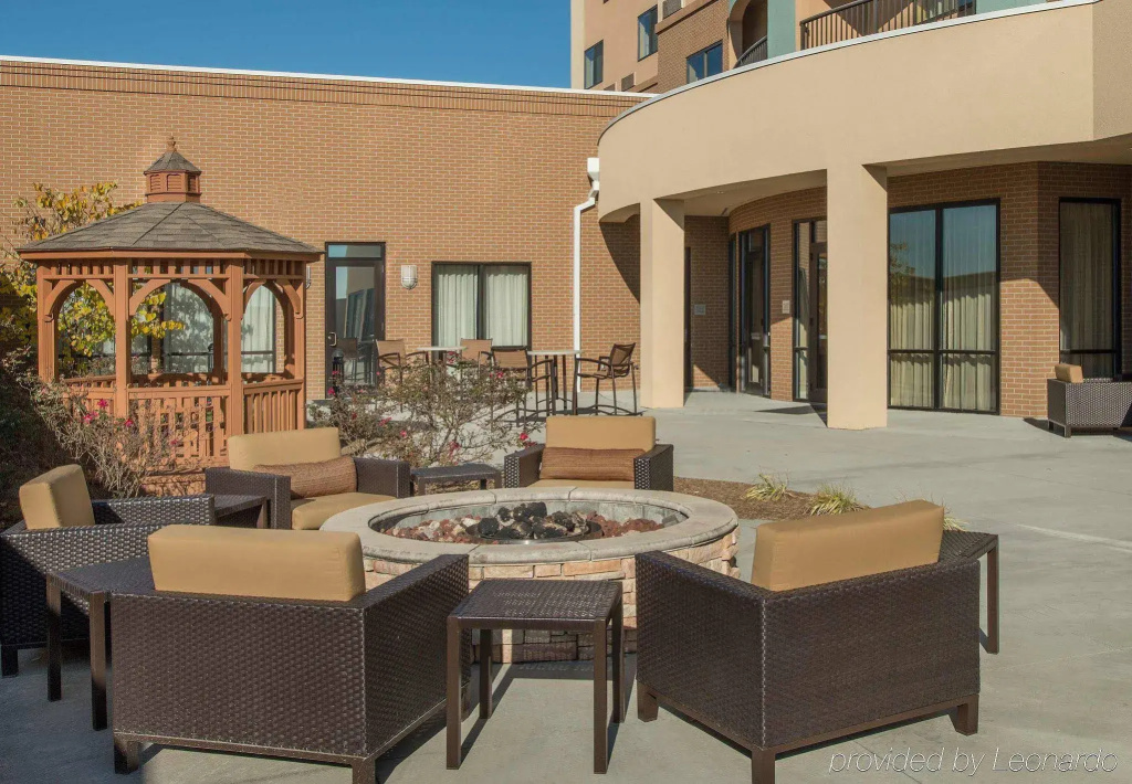 photo 1 of Courtyard Marriott Concord