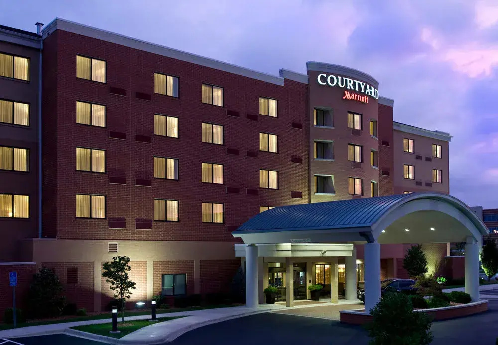 photo 1 of Courtyard Cincinnati North at Union Centre