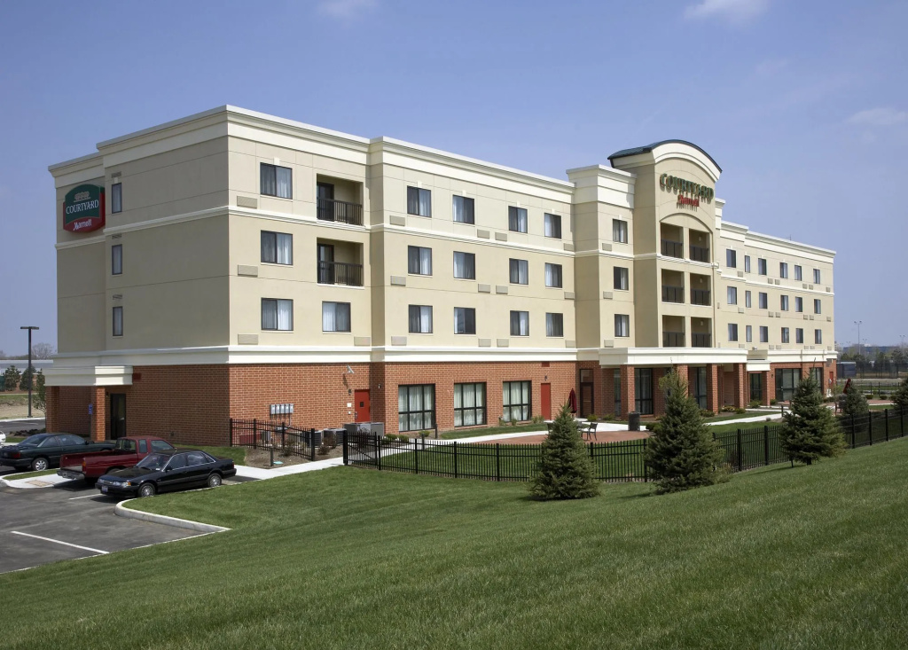 photo 1 of Courtyard by Marriott Dayton-University of Dayton