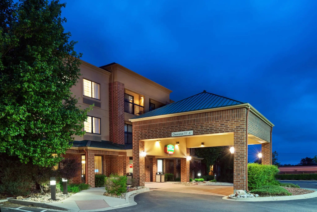 photo 1 of Courtyard by Marriott Denver Southwest/Lakewood