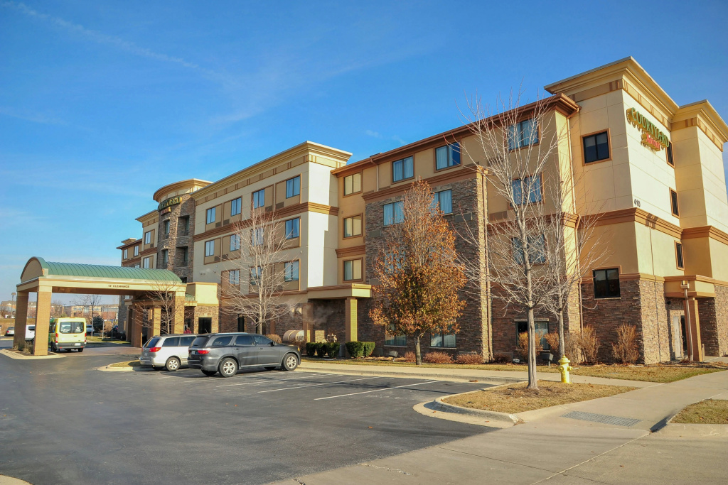photo 1 of Courtyard Des Moines West/Jordan Creek