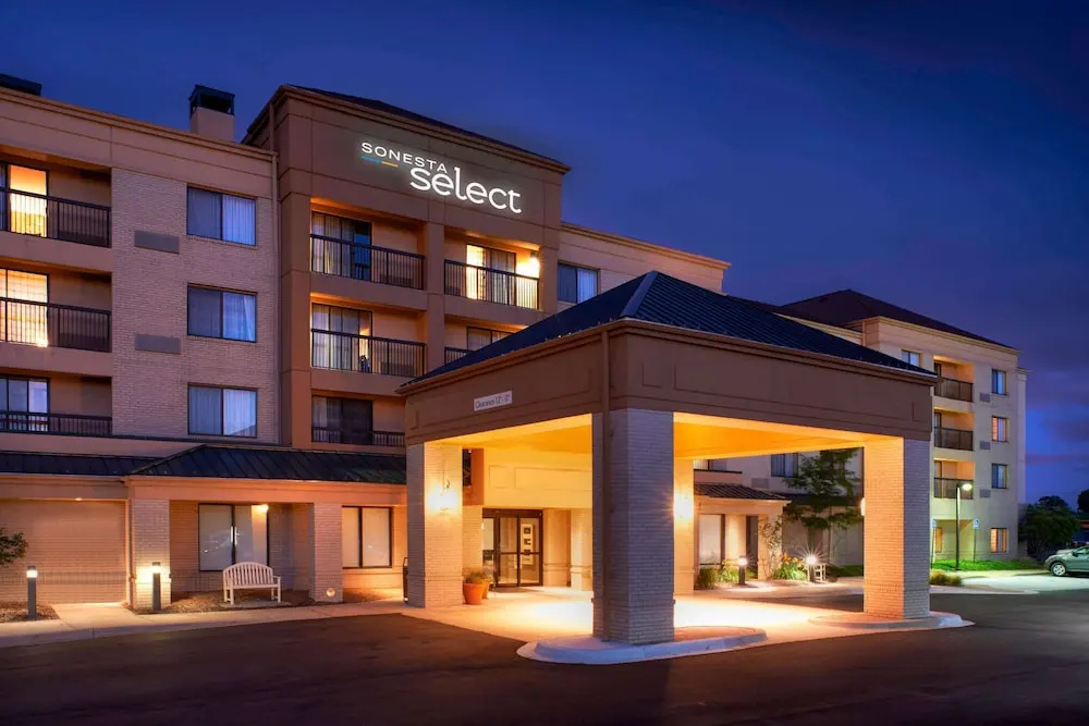 photo 1 of Courtyard By Marriott Detroit Novi