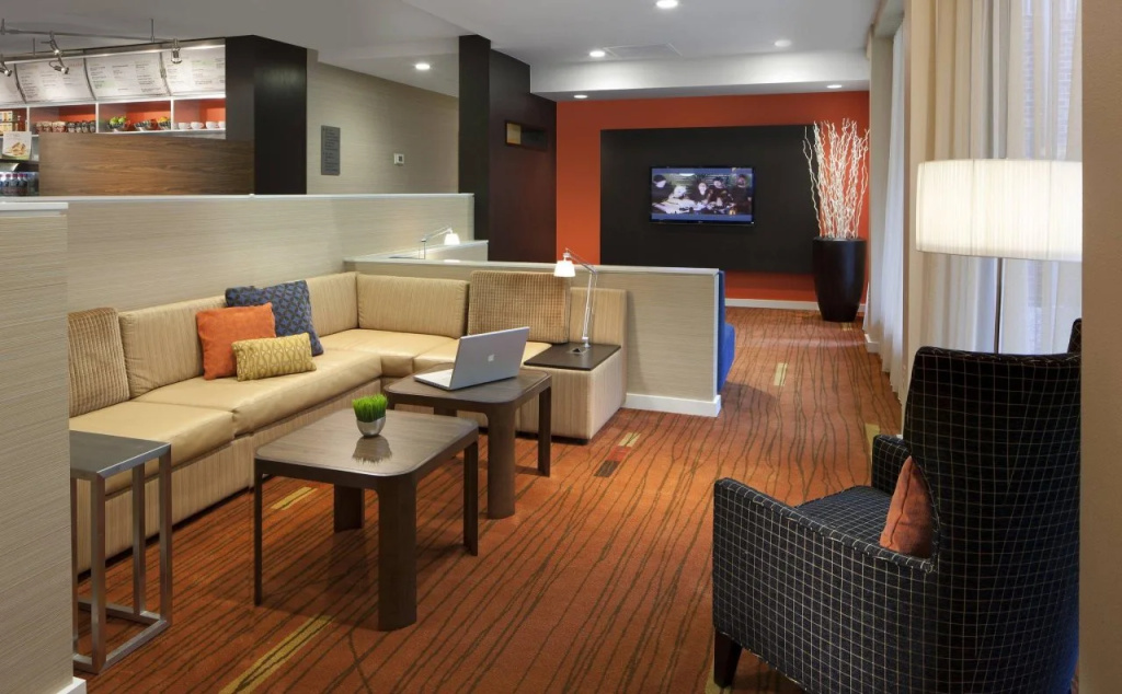 photo 1 of Courtyard® by Marriott® Fort Lauderdale City of Plantation