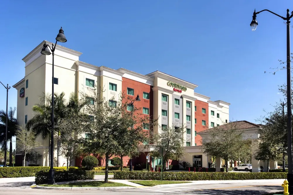 photo 1 of Courtyard Homestead Marriott