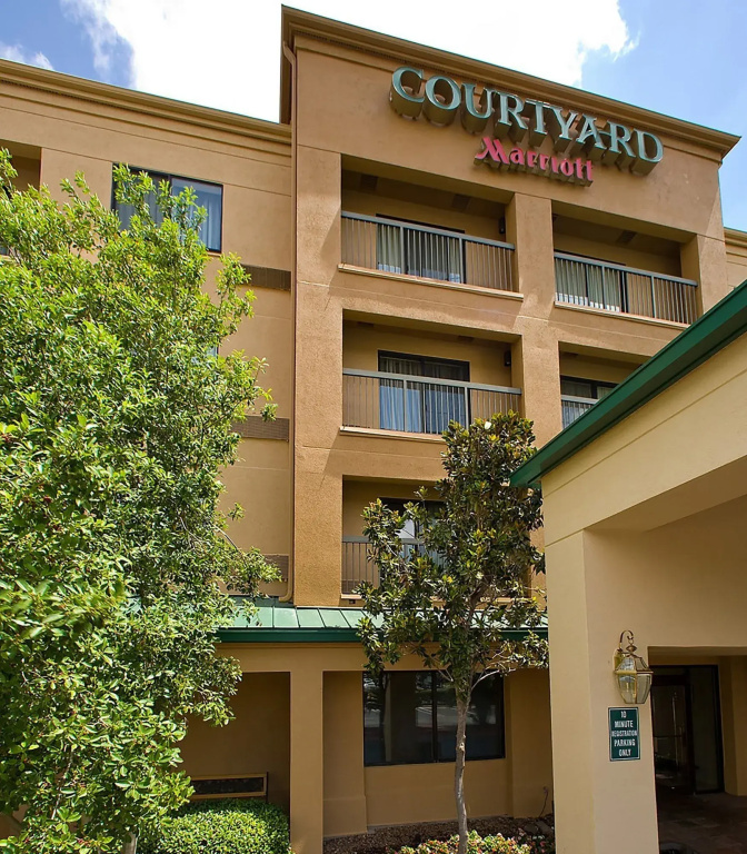 photo 1 of Courtyard Houston Sugar Land/Stafford