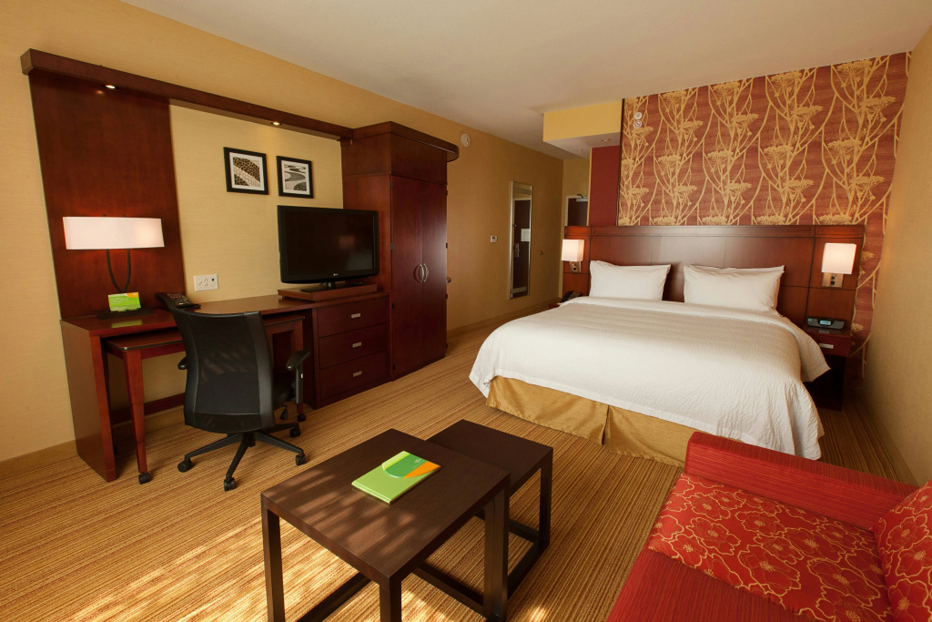 photo 1 of Courtyard Kansas City at Briarcliff