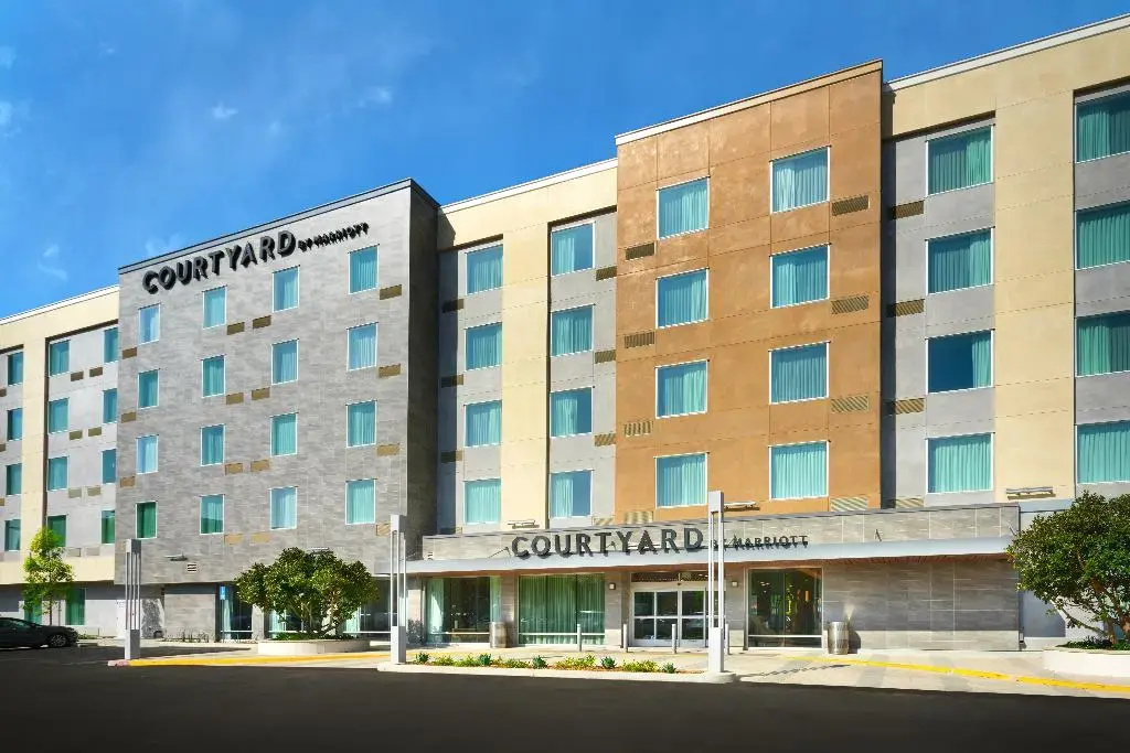 photo 1 of Courtyard Los Angeles LAX/Hawthorne