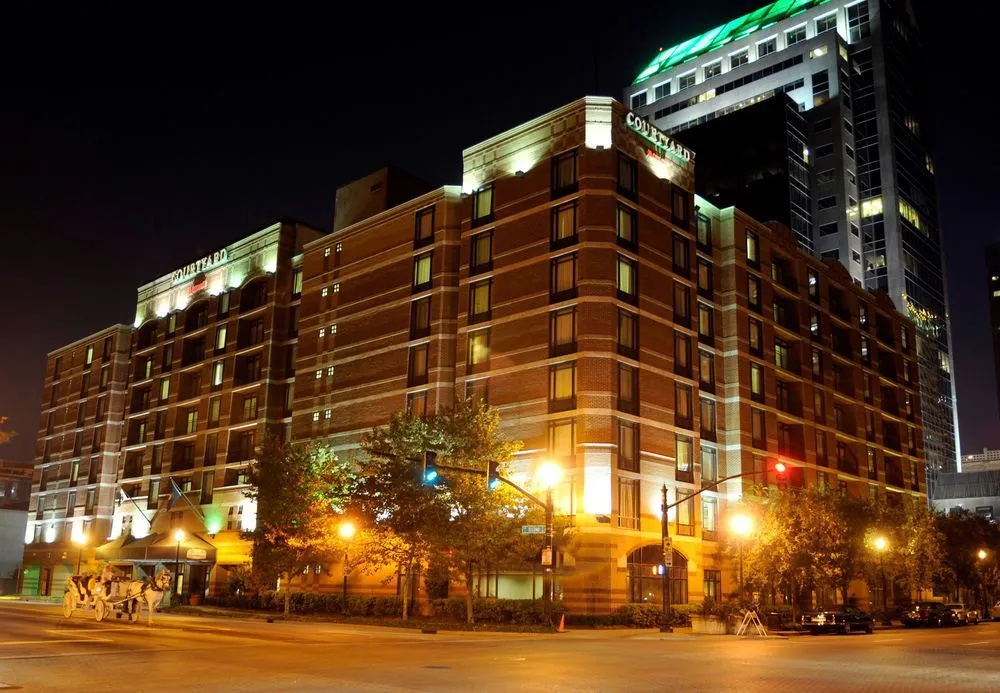 photo 1 of Courtyard Louisville Downtown
